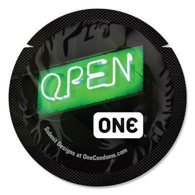 Набор презервативов ONE Glowing Pleasures, 100 шт, светятся в темноте, со смазкой, упаковка-тубус SX0736 фото